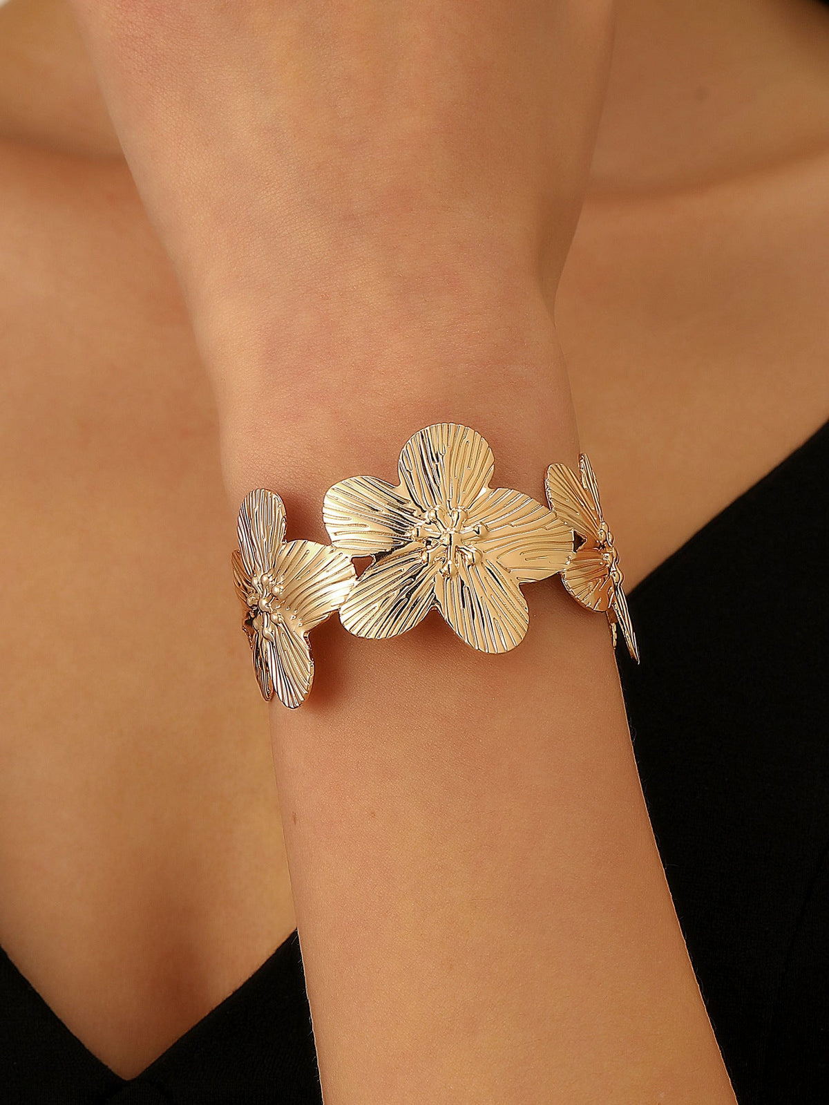 European And American Cross-Border Jewelry Pleated Texture Design Flower Earrings Necklace Bracelet Anklet Ring Bracelet Set For Women