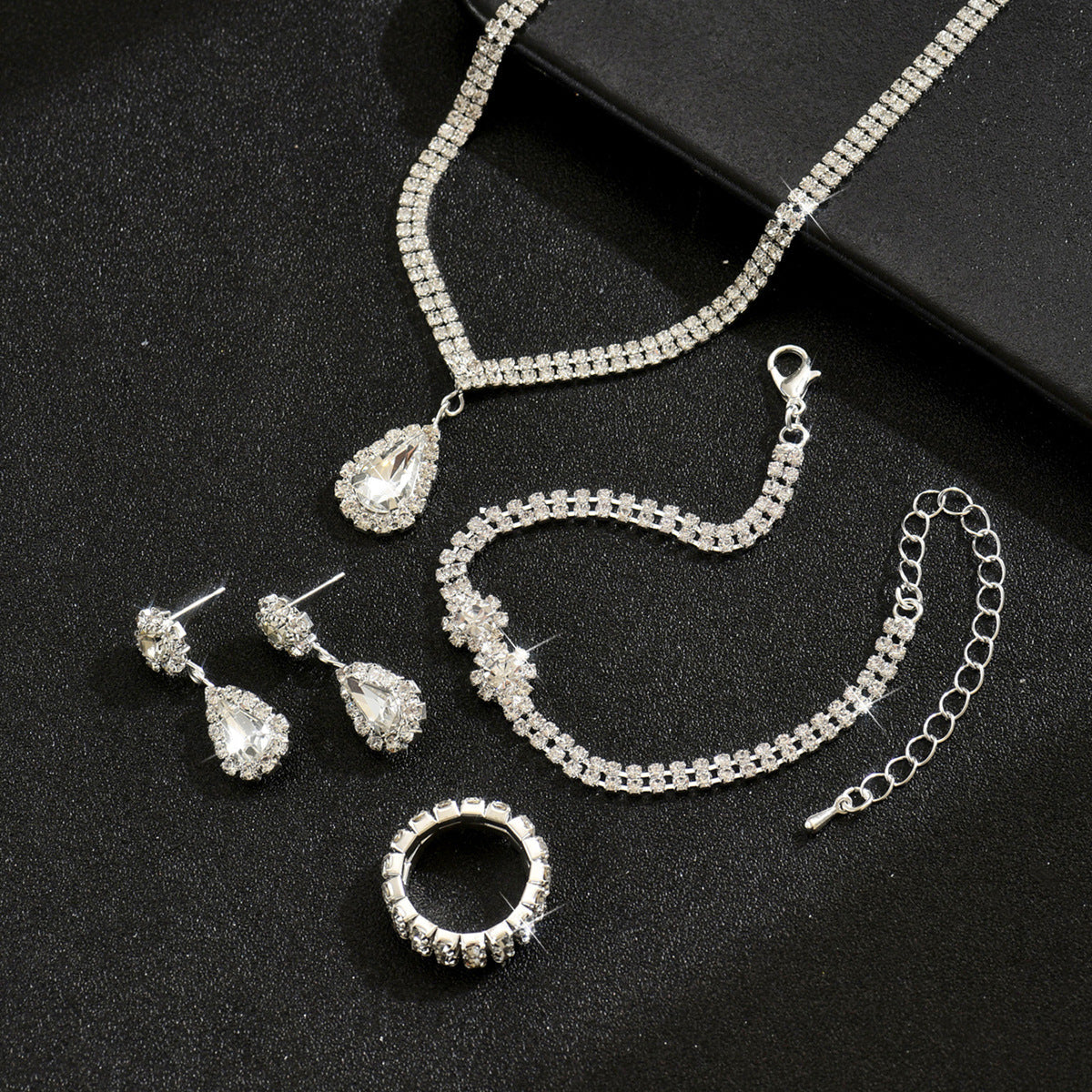 Women 4 Pcs Rhinestone Jewelry Set,Necklace Earrings Bracelet Ring,Elegant Bridal Costume Accessories For Wedding Party Occasion