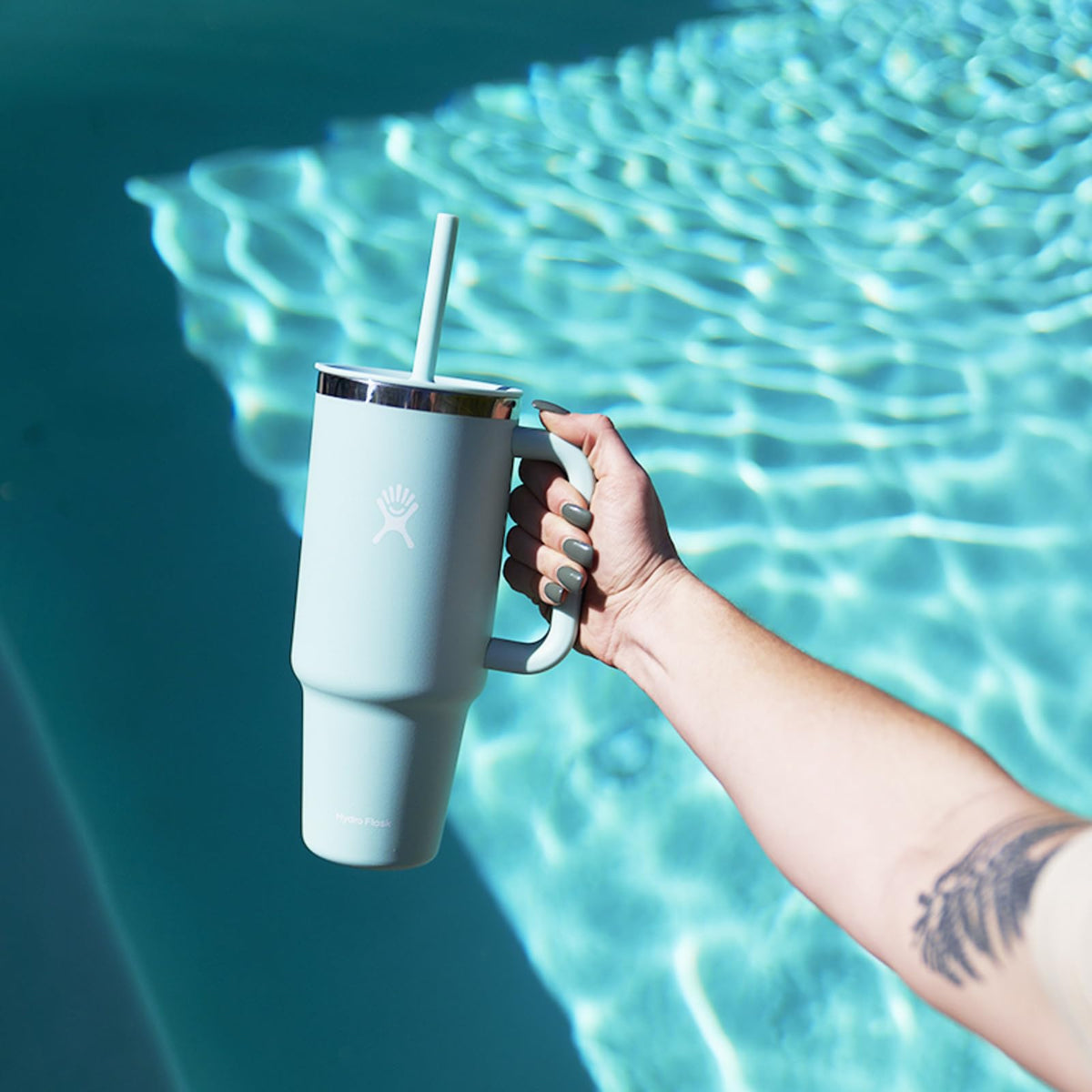 Hydro Flask 40 Oz Travel Tumbler with Handle, Lid and Straw - Insulated Stainless Steel in Sugarplum